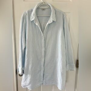 L.L. Bean women’s Cloud gauze coverup shirt Large